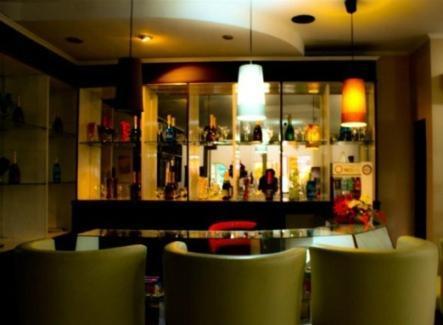 Grand Prioritas Hotel Bogor Buitenkant foto