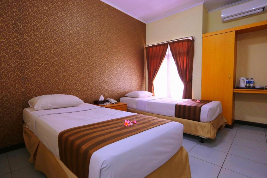 Grand Prioritas Hotel Bogor Buitenkant foto